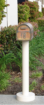 Standard Mailbox Pole Single